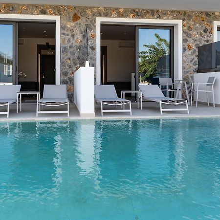 פליראקי Zoes Hotel & Suites מראה חיצוני תמונה