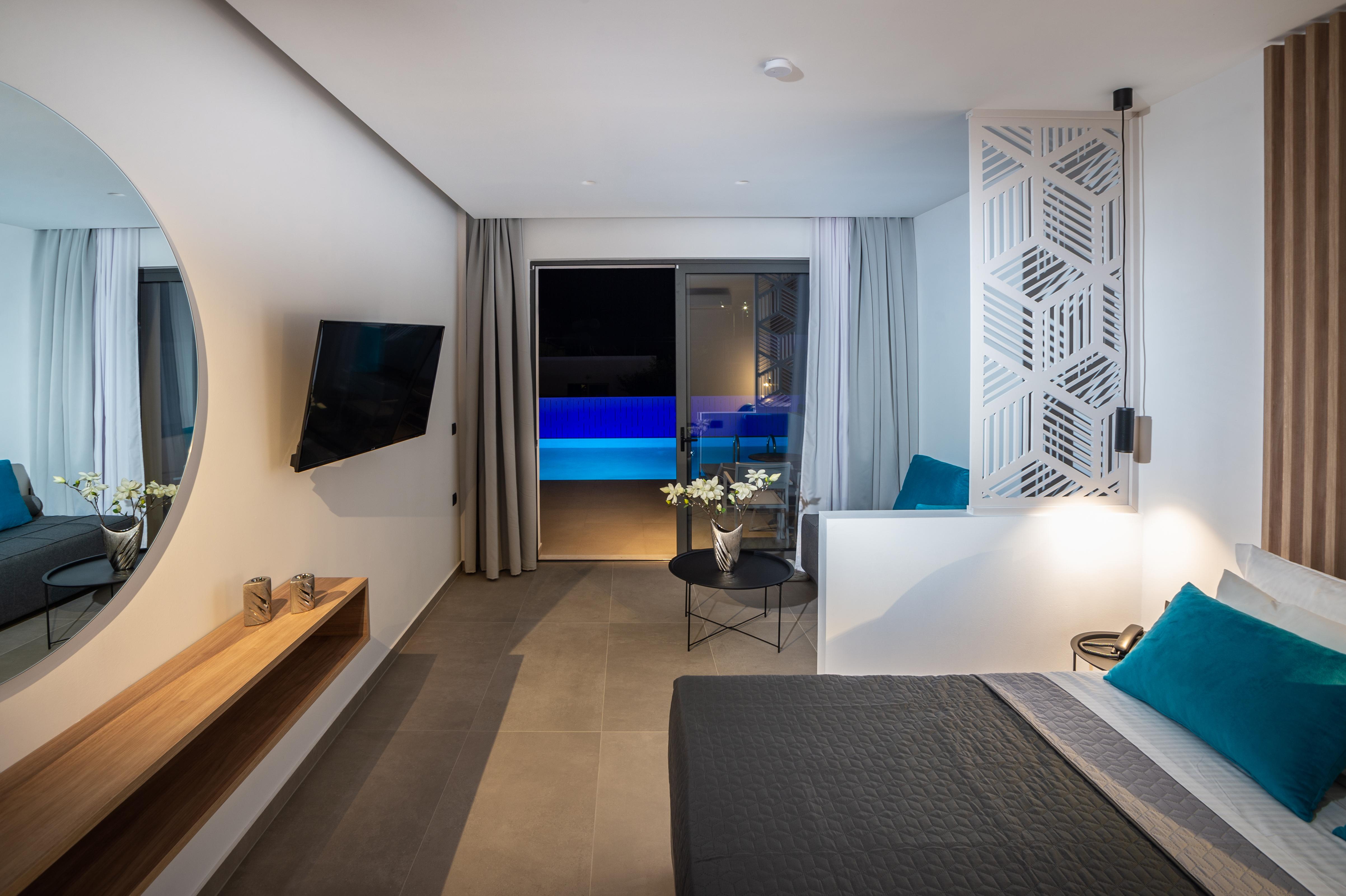 פליראקי Zoes Hotel & Suites מראה חיצוני תמונה